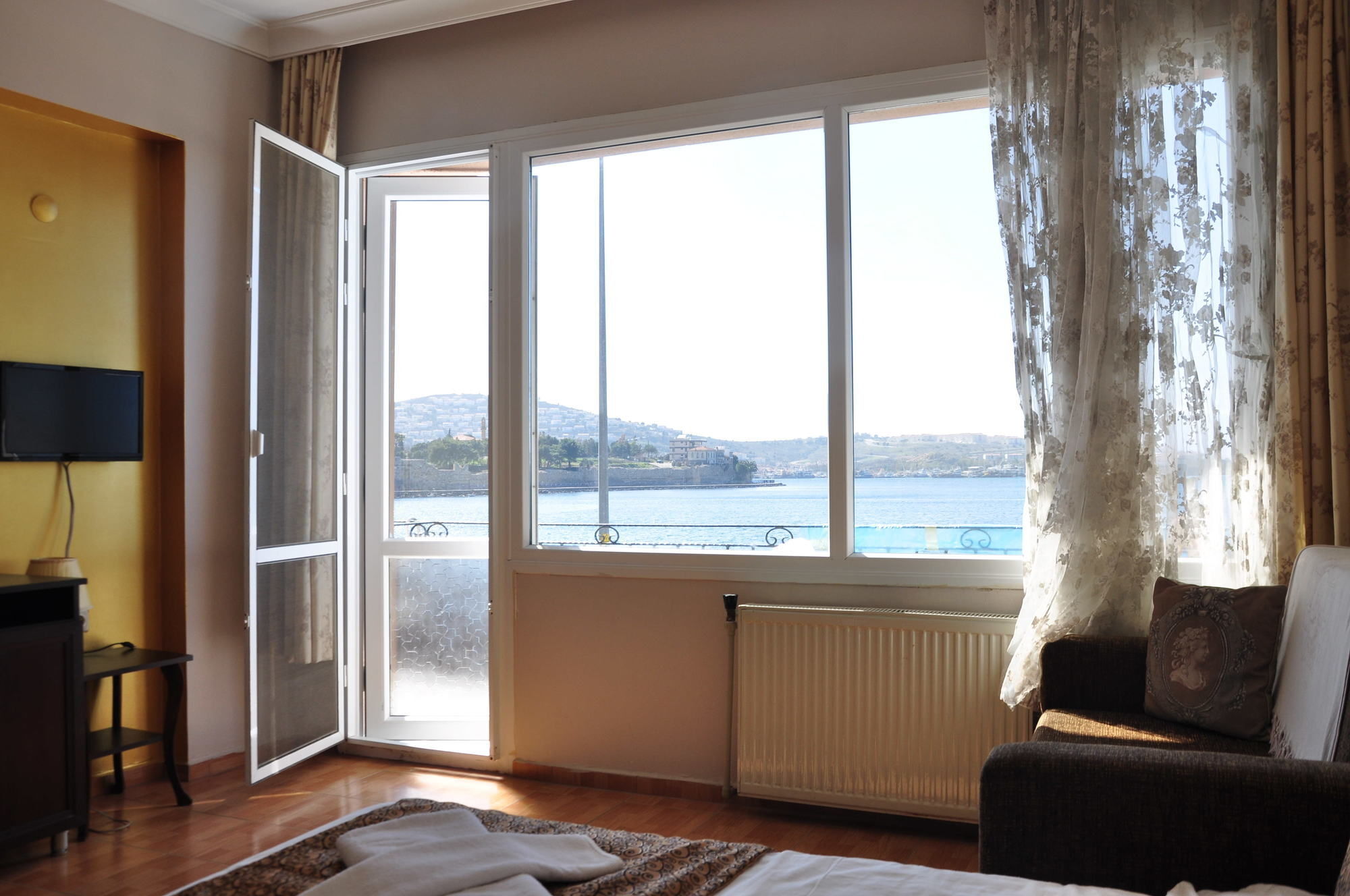 Foca Kumsal Hotel Экстерьер фото